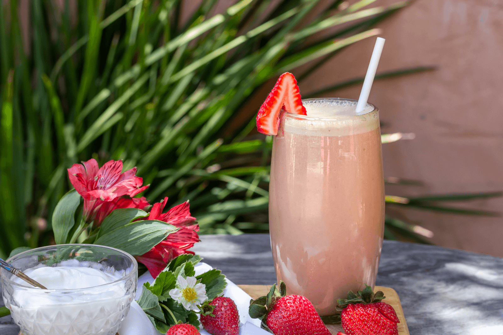 Teeccino Strawberry Smoothie
