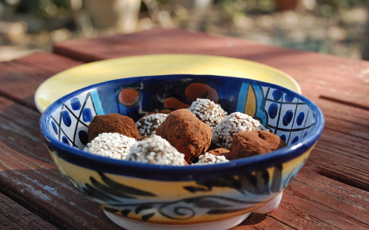 TeeChia No Bake Energy Balls