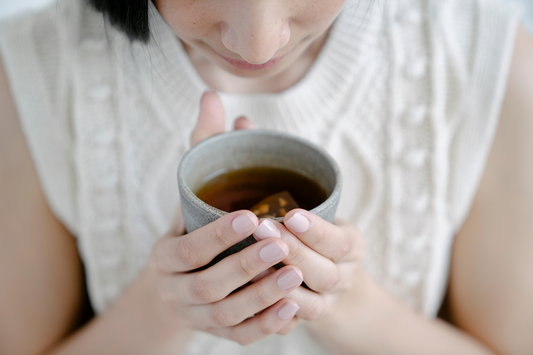 Caffeine-Free Herbal Teas vs. Decaffeinated Tea